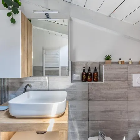 Tiny House With Parking