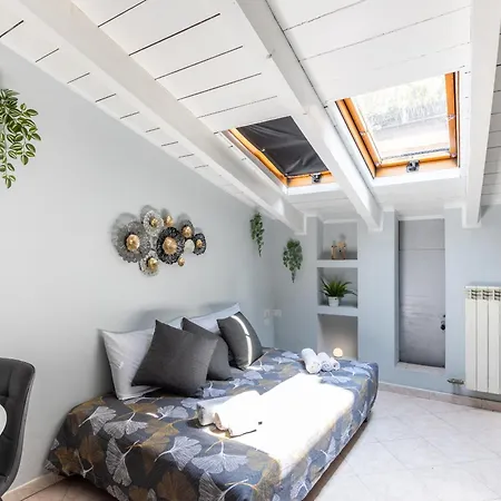 Tiny House With Parking